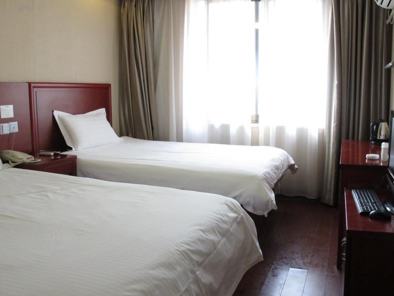 Greentree Alliance Shanghai Chongming Bayi Road Walking Street Hotel Экстерьер фото