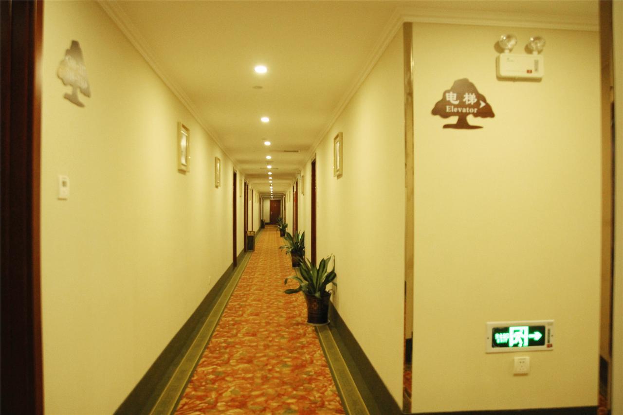 Greentree Alliance Shanghai Chongming Bayi Road Walking Street Hotel Экстерьер фото